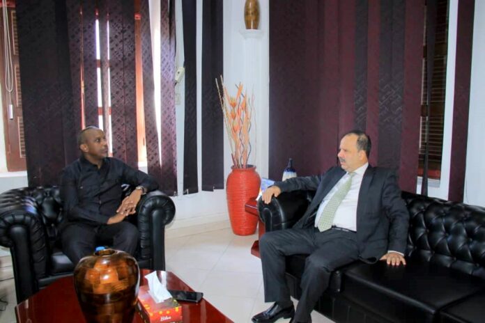 Le Ministre de la Communication reçoit le nouvel Ambassadeur de l’Algérie à Djibouti (2)