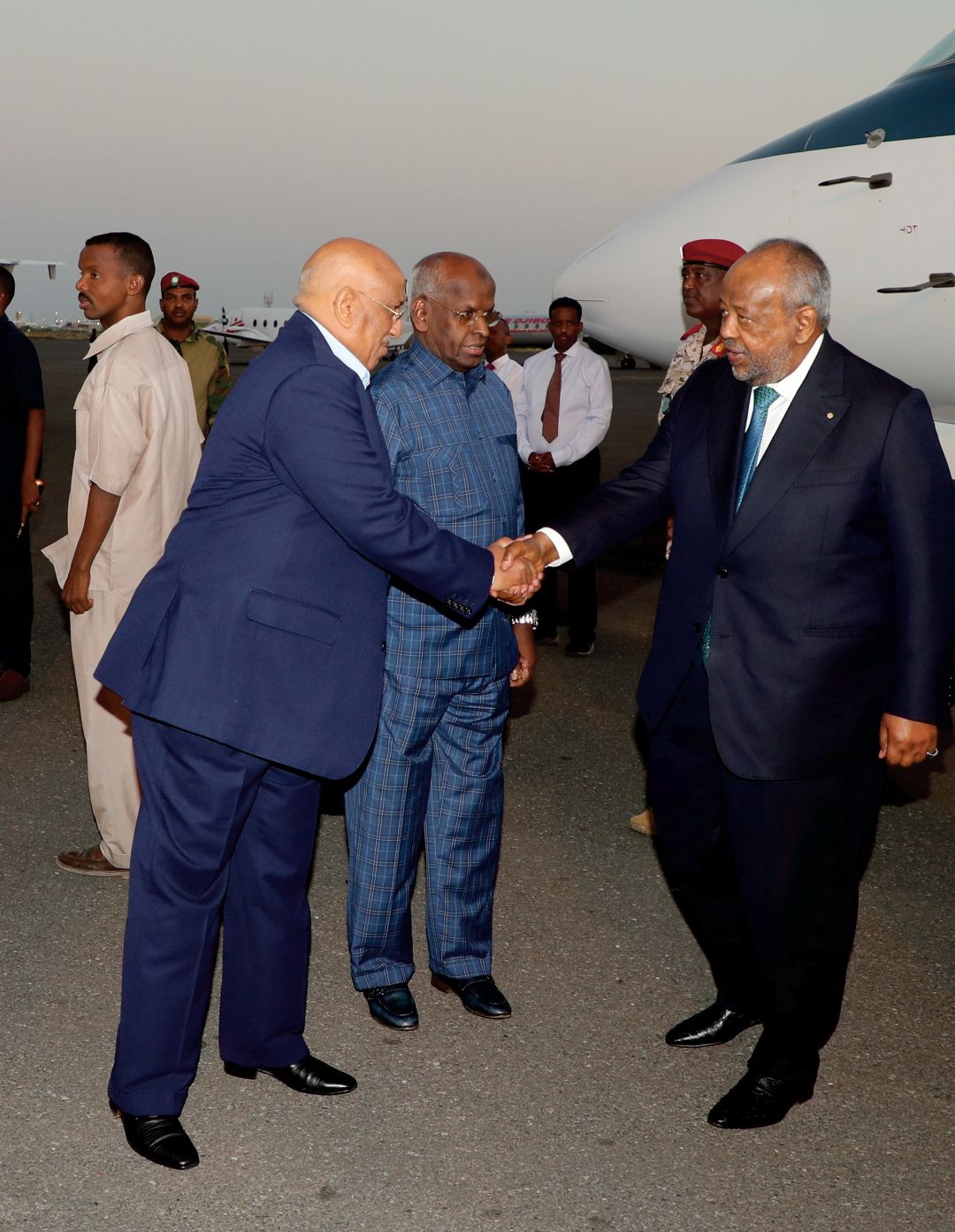 Le Président Guelleh regagne le pays à l’issue de sa participation au sommet africain sur l’Energie, à Dar Es-Salaam