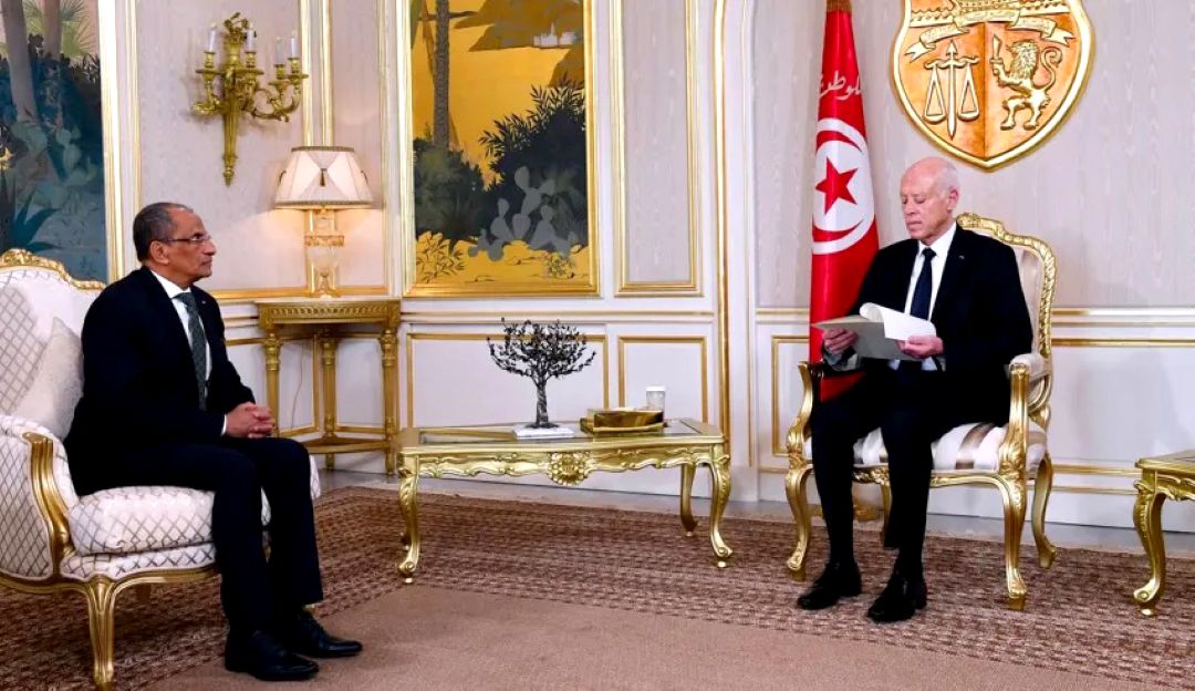 Le Président tunisien reçoit le ministre de l’enseignement supérieur et de la recherche porteur d’un message du Président Guelleh