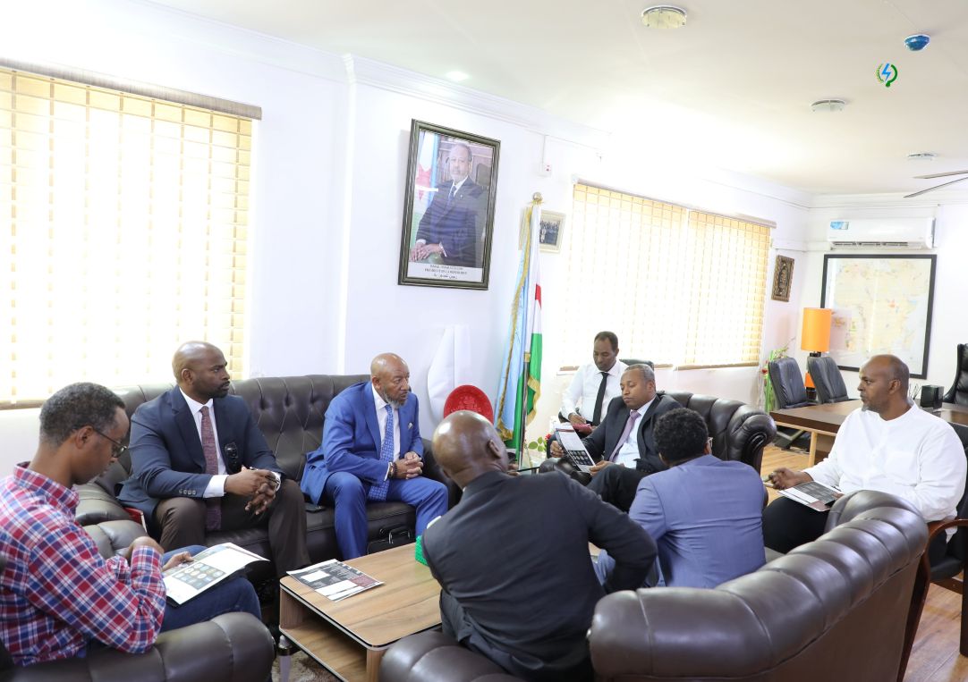 Le Ministre de l’Energie reçoit une délégation d’hommes d’affaires américains