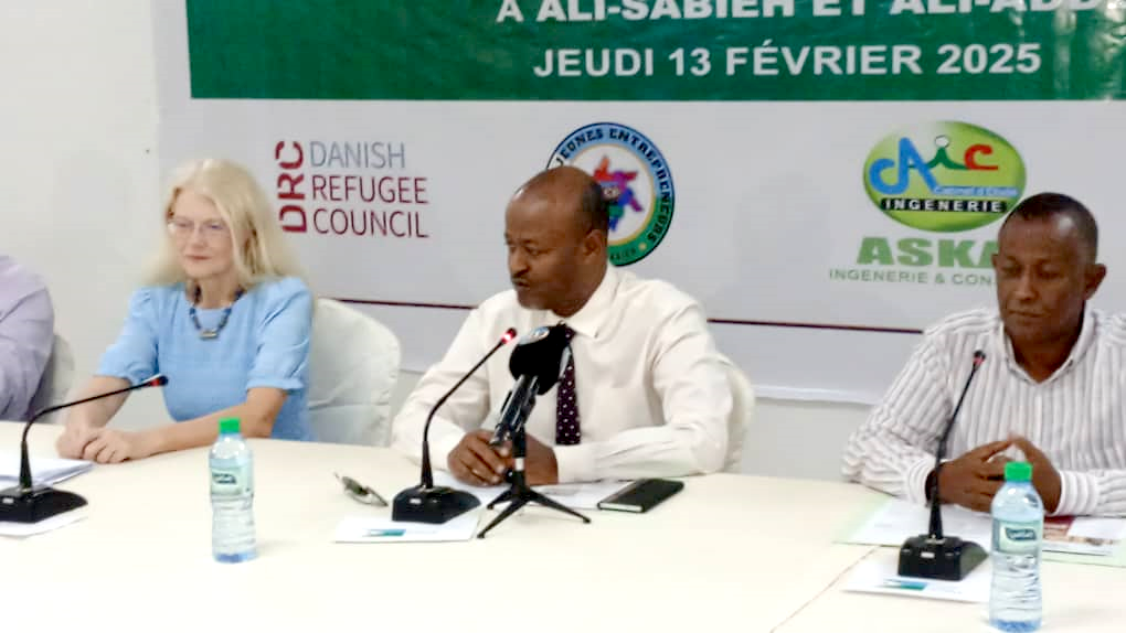 Région d’Ali-Sabieh : Pose de pierres d’un projet de construction de deux galléries marchandes