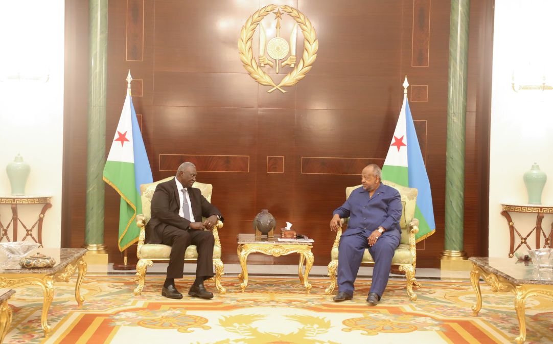 Le Chef de l’Etat reçoit le Vice-Président du Conseil Souverain Soudanais