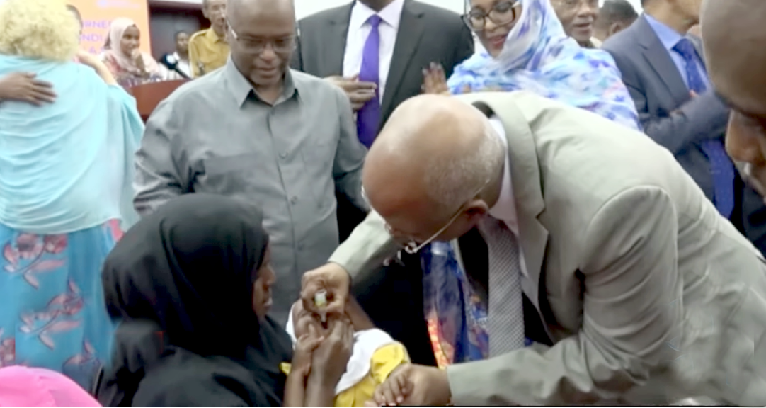 Le ministre de la santé lance la campagne nationale de vaccination contre la poliomyélite