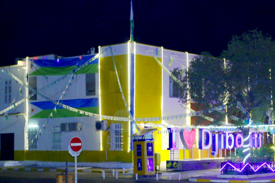 48e anniversaire de l’indépendance : entre ferveur populaire et célébration numérique