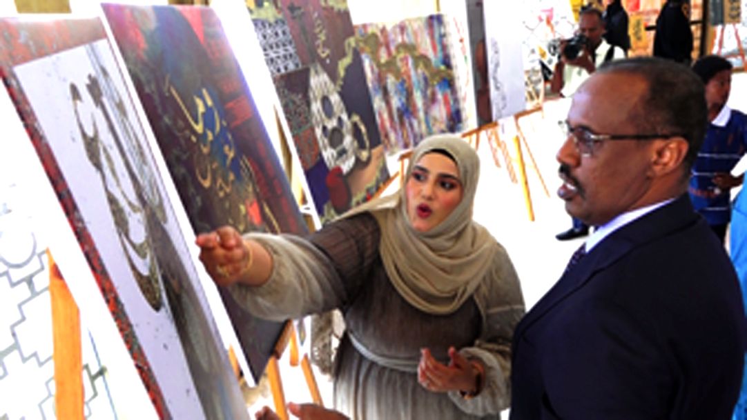 Portrait : Abirre Ahmed Roubah, ou l’art de poursuivre ses rêves au bout d’un stylet  