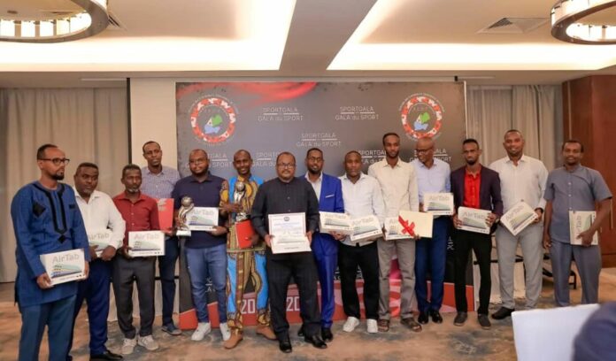 L’AEDF récompense les entraîneurs 01