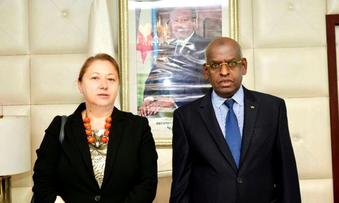 Le Premier ministre reçoit l’Ambassadrice de France pour sa visite d’adieu