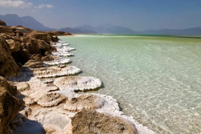 Le lac Assal (2)