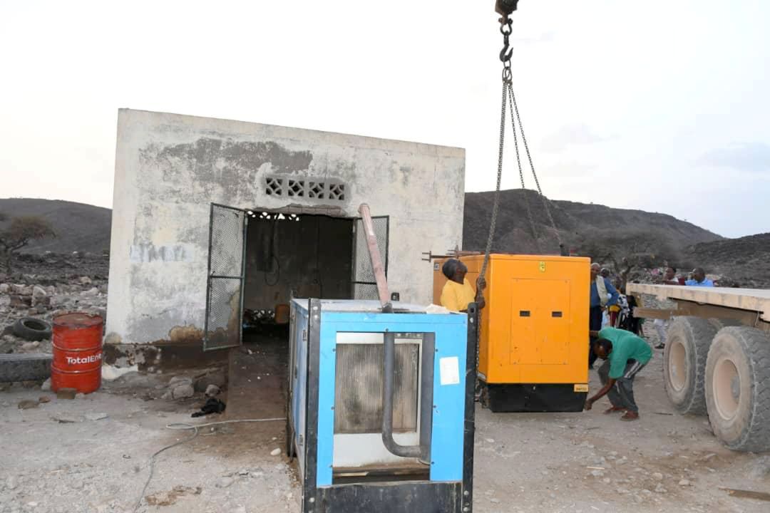 Un nouveau groupe électrogène installé au forage de Hindi : L’eau du robinet coule à Holl-Holl