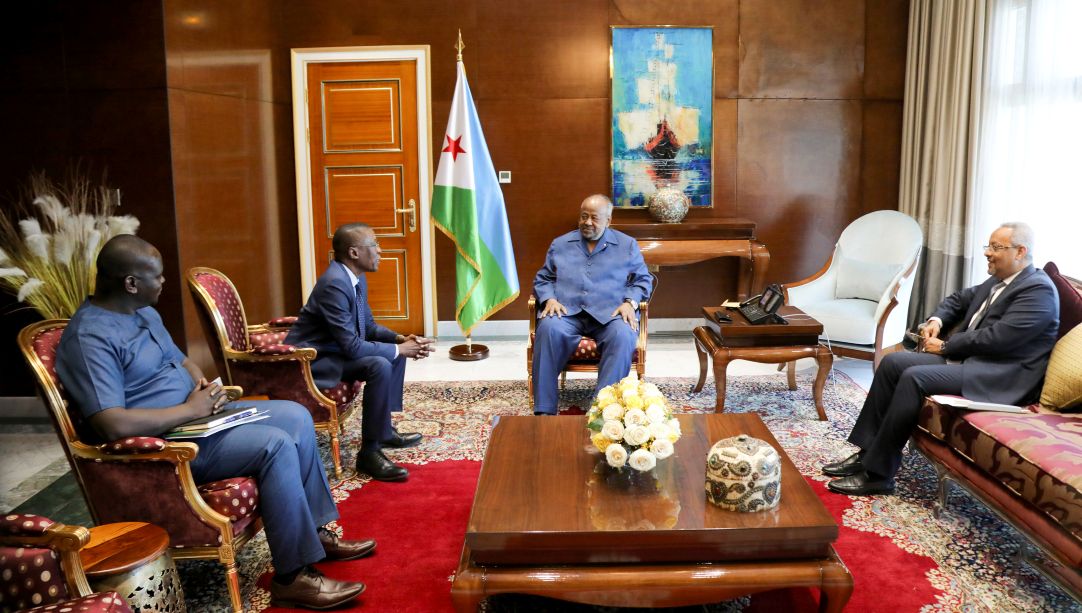 Le Chef de l’Etat reçoit le Président de la Commission de Suivi et d'Évaluation Reconstituée Par Intérim de l’IGAD pour le Soudan du Sud