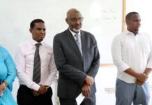 Rentrée scolaire 2025-2026 : Le ministre de l’Education nationale effectue une tournée pour s’assurer du bon déroulement de la reprise des classes