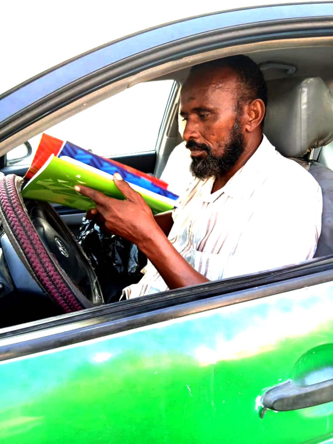 Portrait : Ibrahim Said Waberi, un taximan dévoué à sa famille