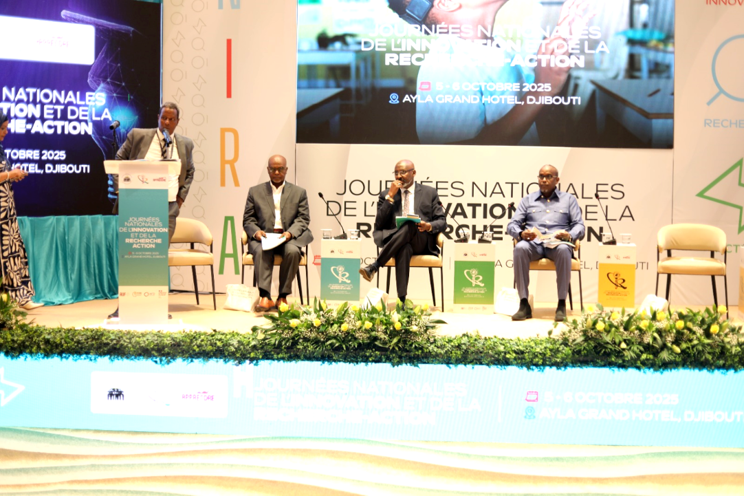 Célébration de la Journée Internationale de l’Enseignant à AYLA GRAND HOTEL : Entre Innovation, Collaboration et Transformation Éducative