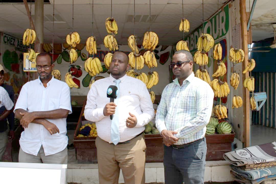 Le Ministère du Commerce et du Tourisme lance une initiative pour renforcer la transparence des prix au marché Riad