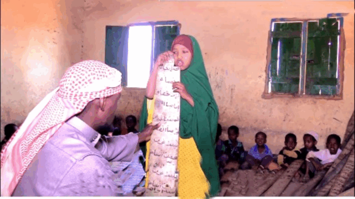 education epoque colonial247