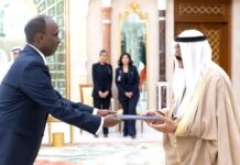 Le nouvel ambassadeur de Djibouti au Koweït présente ses lettres de créances