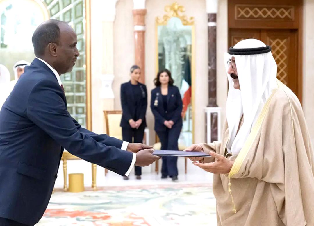 Le nouvel ambassadeur de Djibouti au Koweït présente ses lettres de créances
