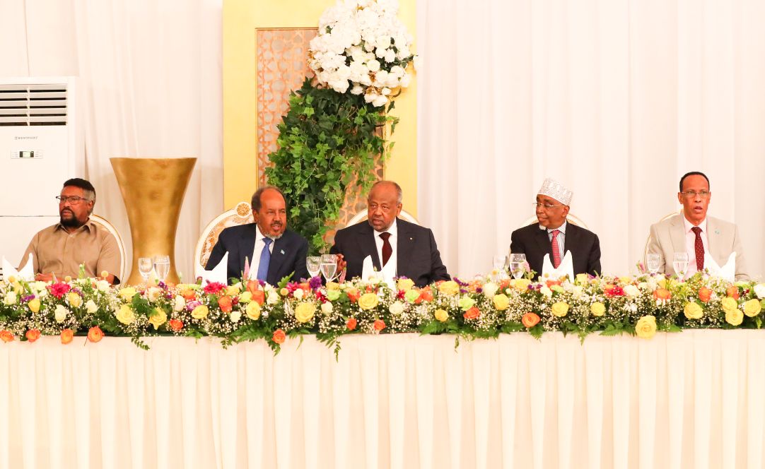 Dîner d’État au Palais Présidentiel : Djibouti et la Somalie célèbrent 25 ans de fraternité et de paix