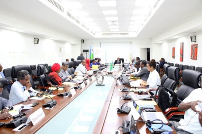 A LA DER Élaboration de la loi-type sur les changements climatiques en Afrique (1)