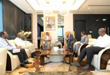 Le Ministre de l’Énergie échange avec la Banque Misr Djibouti sur les énergies renouvelables et le développement durable