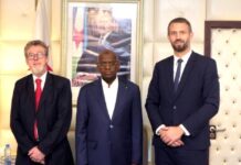 Le Premier ministre reçoit le Directeur régional Afrique de l’Est de l’Agence française de développement