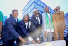 Le Premier ministre pose la première pierre du futur siège social de l’Association des Transitaires Djiboutiens