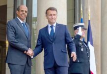 Le président de la Commission de l’UA reçu par le président français