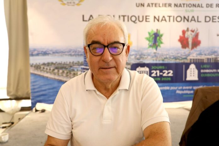 Slaheddine Boudhina expert tunisien en stratégie du sport et du mouvement olympique