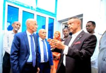 Le ministre de l’Intérieur et le ministre délégué chargé de la Décentralisation en tournée de prise de contact avec les services placés sous leur tutelle