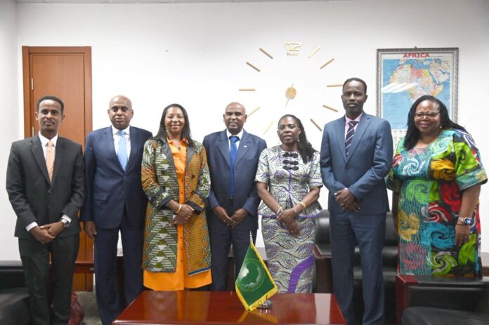 Djibouti et le HCR intensifient leur plaidoyer à Addis-Abeba pour mobiliser des fonds en faveur des réfugiés (1)