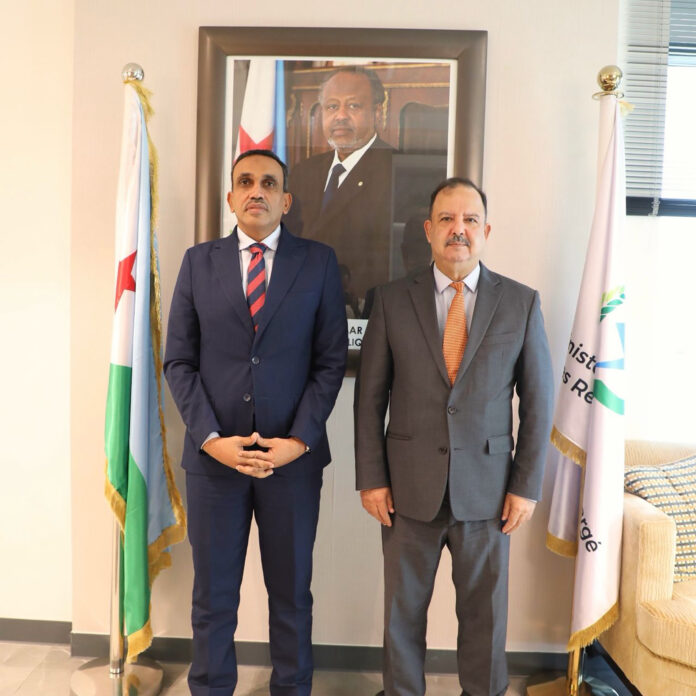Le ministre de l’Énergie reçoit l’ambassadeur d’Algérie pour explorer de nouvelles perspectives de partenariat