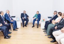 Le Président Guelleh s’entretient avec son homologue malgache, en marge du sommet sur l’Espace à Paris