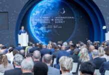 Le Président Guelleh prend part au 1er sommet international sur l’Espace à Paris