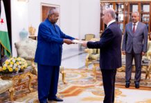 Le Président Guelleh reçoit les Lettres de Créances de 5 nouveaux Ambassadeurs affectés auprès de notre pays